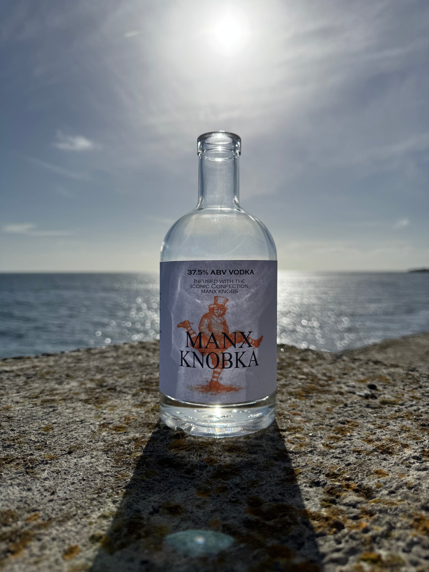Manx Knobka - 37.5% ABV Vodka made with Manx Knobs & Green Mann Spring Water.